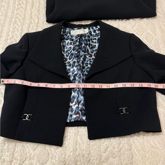TAHARI Arthur S Levine dress and jacket - Picture 14 of 16
